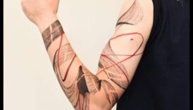 ضربات فرشاة جريئة: براعة في روايات الوشم الجريئة