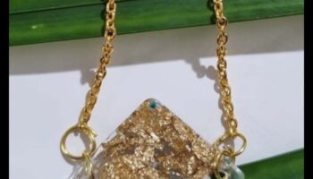 الحلي الفخمة: زيّن نفسك بإبداعاتنا من القلادات المزخرفة