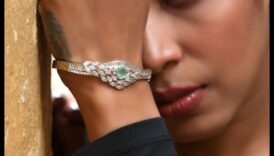 إشراقة المعصم: انبهار في كل لحظة مع الأساور